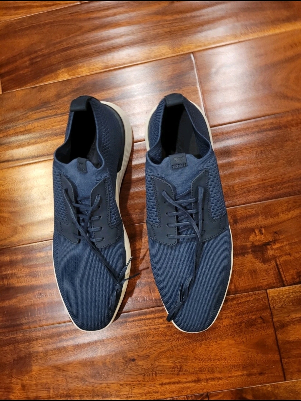 Wolf & Shepherd SwiftKnit Derby Men's Knit Lace-Up Sneakers in Navy